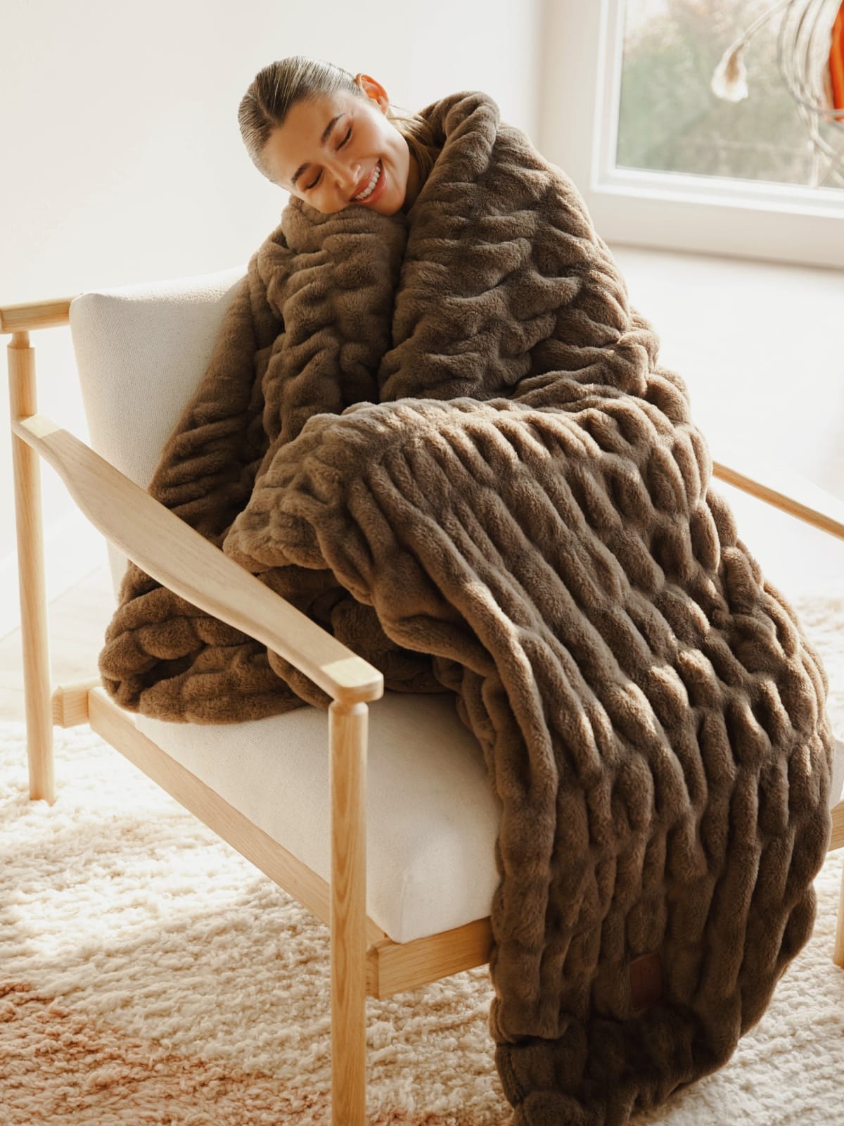 Wraparound Warmth Cloud Blanket