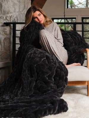 Wraparound Warmth Cloud Blanket
