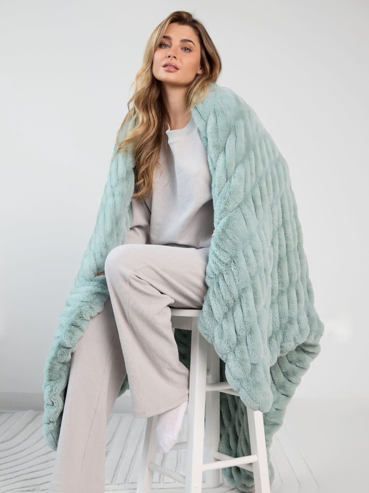 Wraparound Warmth Cloud Blanket