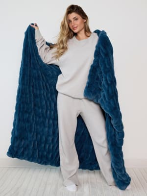 Wraparound Warmth Cloud Blanket