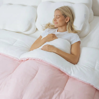 Temperature-Balancing Cloud Comforter